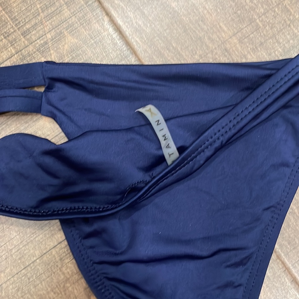Vitamin A Bikini (L) - Picture 3 of 4